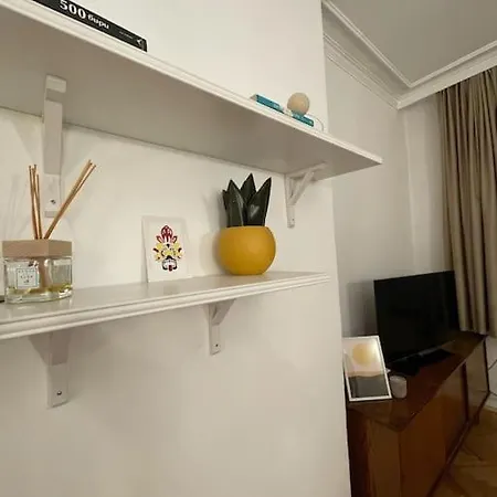 Apartamento Lovely And Super Central Two-bedroom *